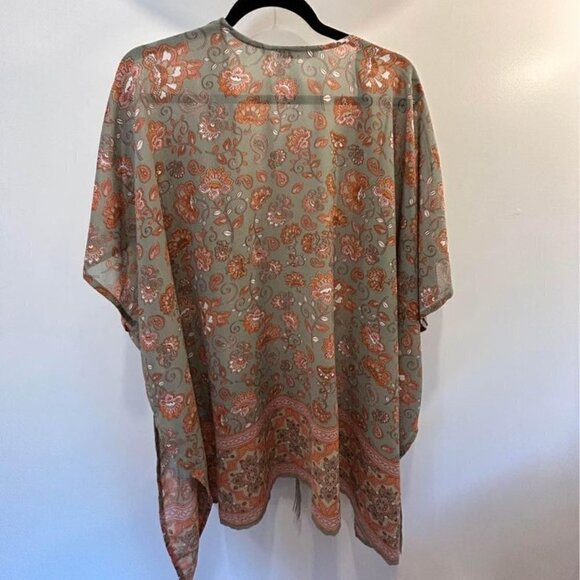 Woman’s swimsuit cover (kaftan). Lightweight. Size medium. Gorgeous design/colou - Picture 9 of 10